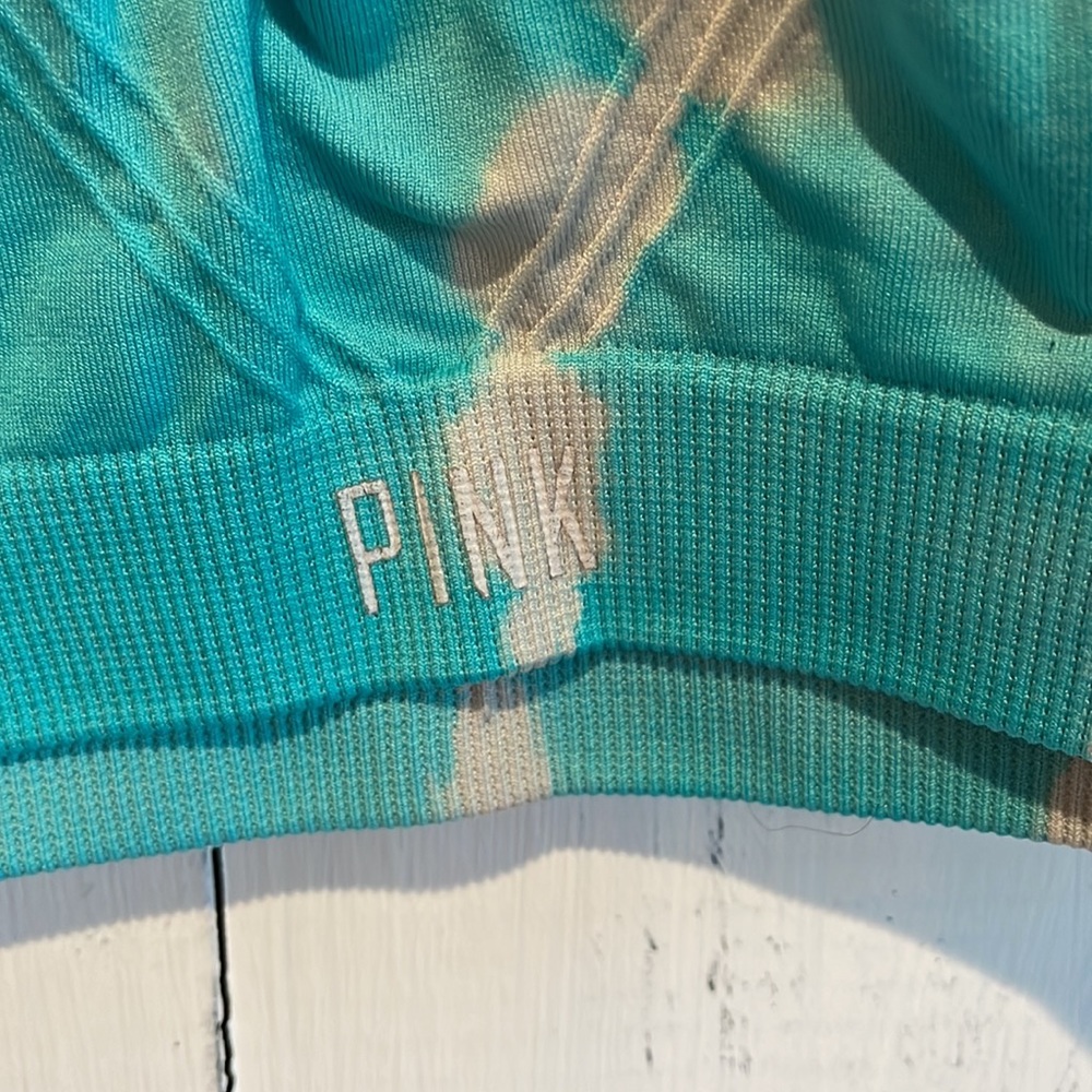 ‼️SOLD‼️ 2 VS Pink Bralettes - Picture 8 of 14